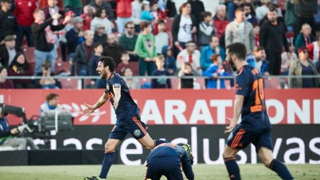 Apareció Ferran para aferrar al equipo a la Champions