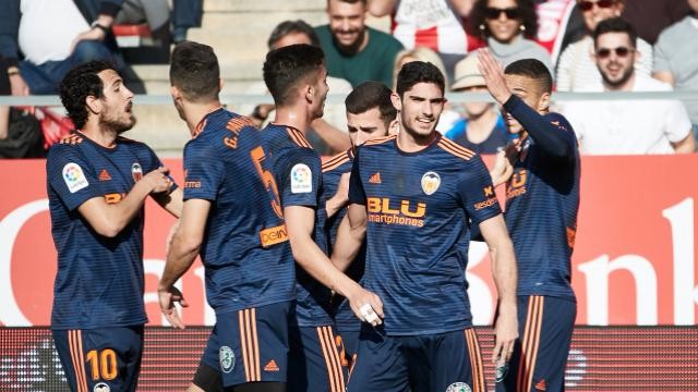 Ferran sale al rescate del Valencia en Montilivi