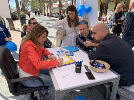 Carrasco promete reabrir el parque de bomberos y pedirá una comisaría de Policía Nacional en el Grao