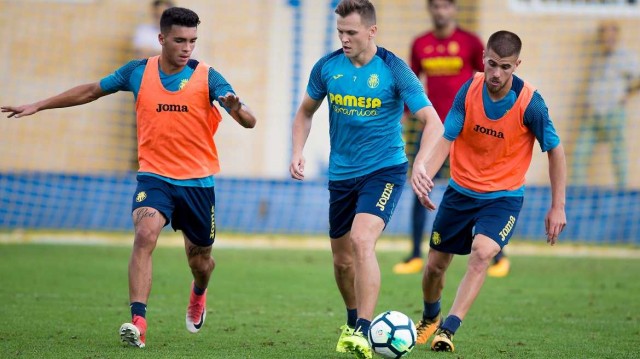 El Villarreal recupera a Ruiz y Bonera, mientras que Soriano y Mario son duda