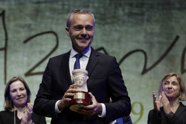 El valenciano Joaquín Camps gana el Premio Azorín de Novela 2019 con 'La silueta del olvido'