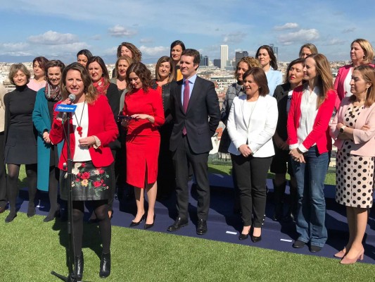 Begoña Carrasco insta a Casado a implantar una asignatura que enseñe valores en los colegios 