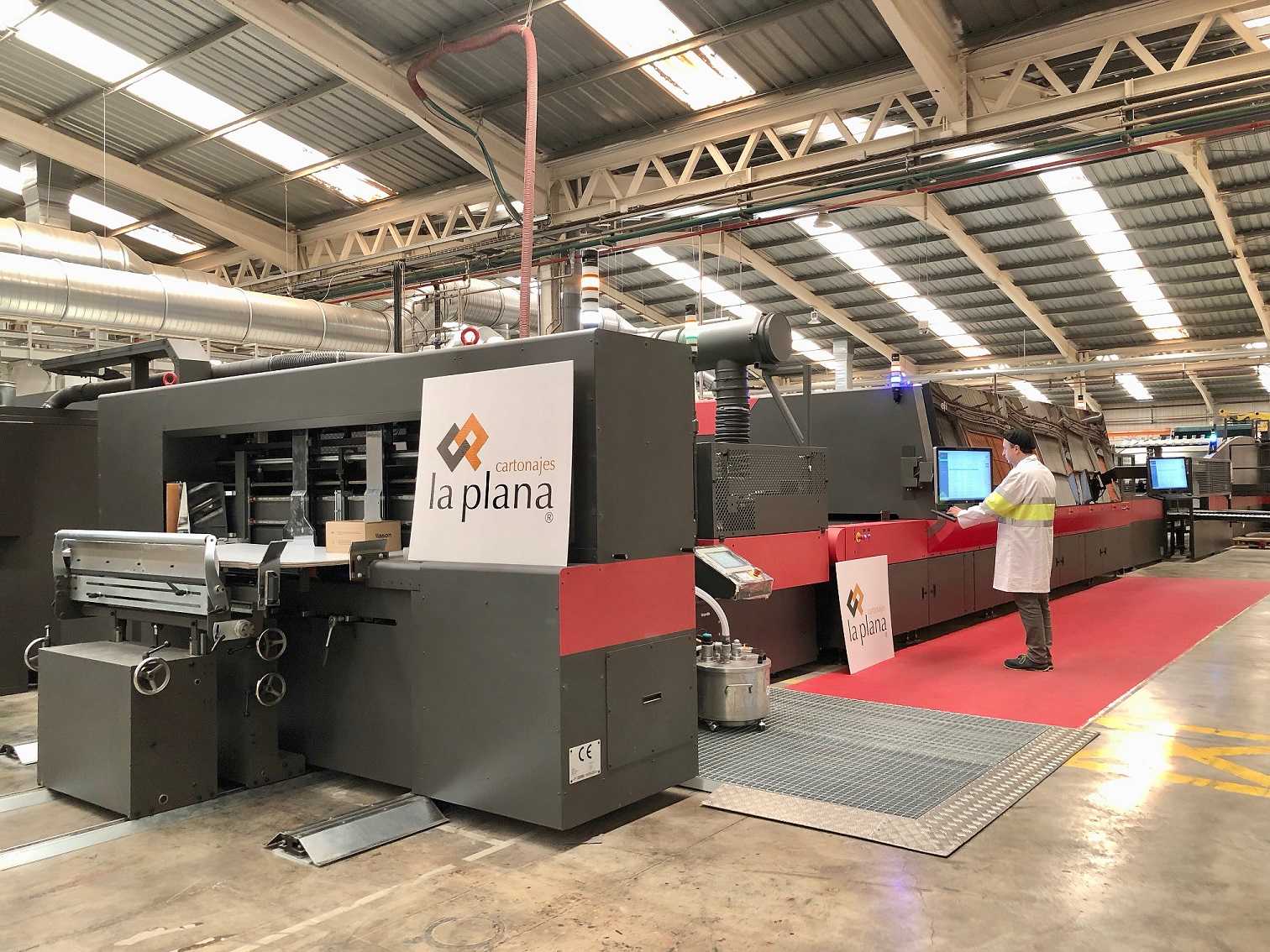 Grupo La Plana invierte 25 millones para innovar en los envases y factura 109 en 2018, un 6% más