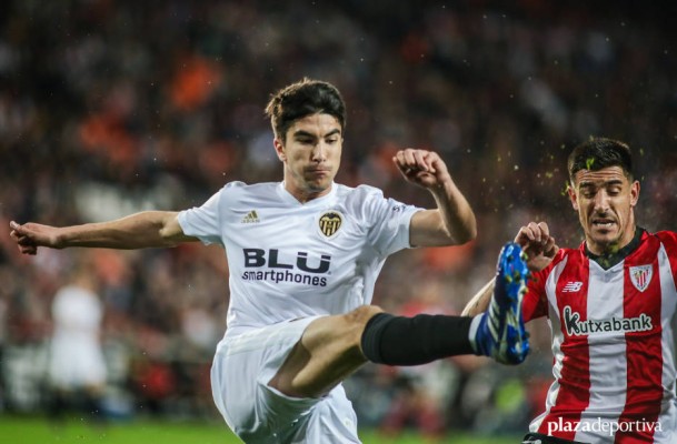 Carlos Soler cumplirá cien partidos con el Valencia si juega ante el Krasnodar