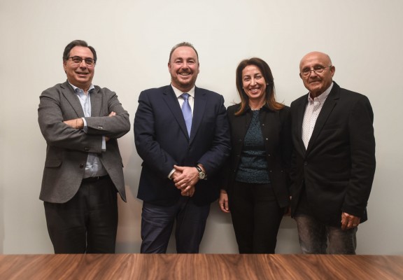 Con 300 basta: los cooperativistas se pasan a la delantera en la compra del viejo Mestalla