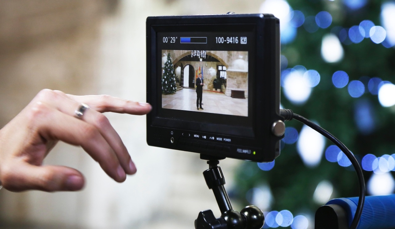 Un detalle del equipo de la empresa externa que realizó el vídeo - 