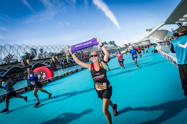 El Circuit 5K ya roza la igualdad en sus entrenamientos con la meta de potenciar la cifra de mujeres en Medio y Maratón Valencia