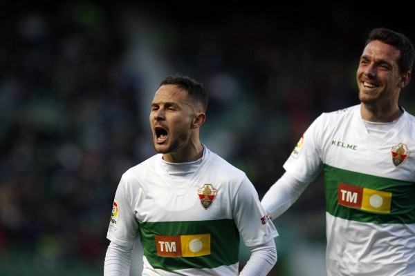 El Elche mantiene sus nueve puntos de ventaja respecto al descenso
