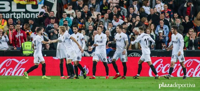 El Valencia tumba al Athletic y se acerca a Europa