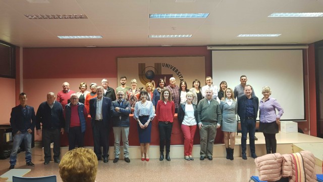 El PSOE de Orihuela ratifica en su asamblea a Carolina Gracia como candidata a la alcaldía
