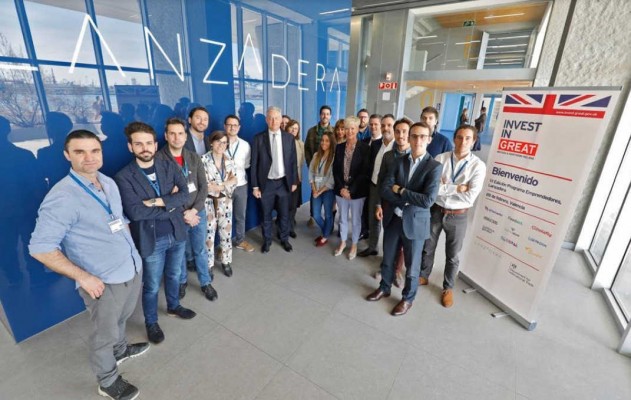 La embajada británica visita Lanzadera para seleccionar 'startups' que le acompañarán a conocer inversores en Londres