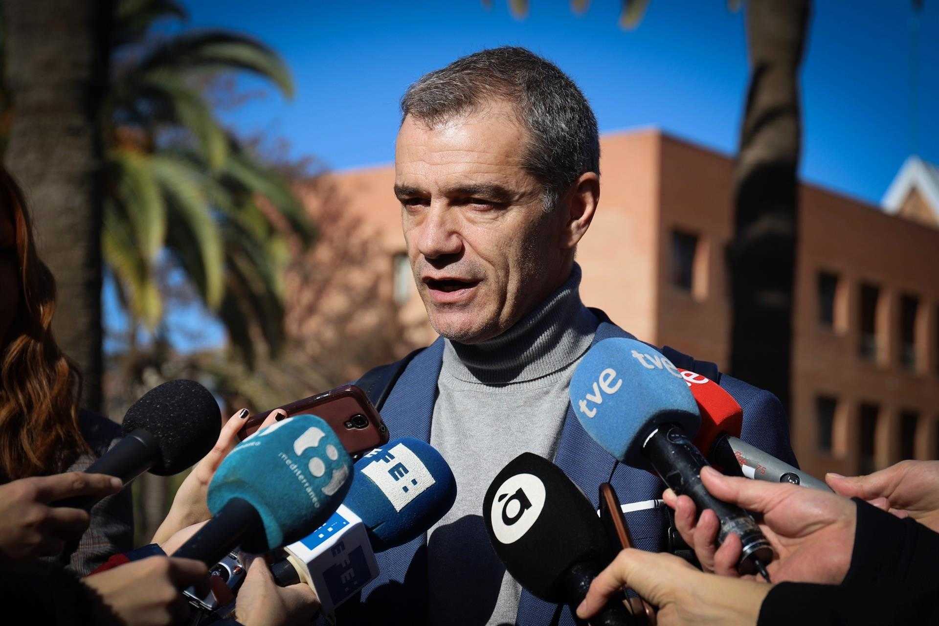 Cantó gana las primarias de Ciudadanos para la Presidencia de la Generalitat con el 93% de votos