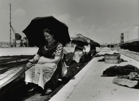 La Ibèria de grisos que va fascinar a Jean Dieuzaide (1921- 2003)
