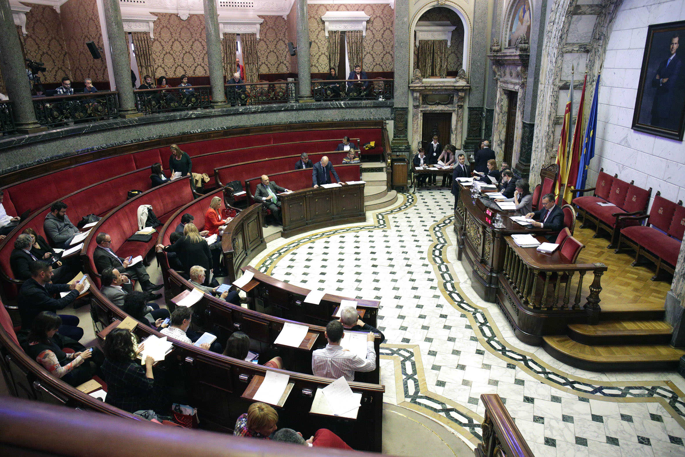 Al final sí habrá alcalde de noche, pero se llamará coordinador