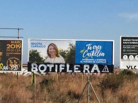 El Partido Popular denuncia otra pintada en la valla publicitaria de la campaña de Carrasco  