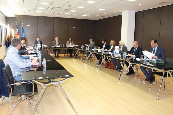 El debate por 'digitalizar' Alicante también llega al Puerto