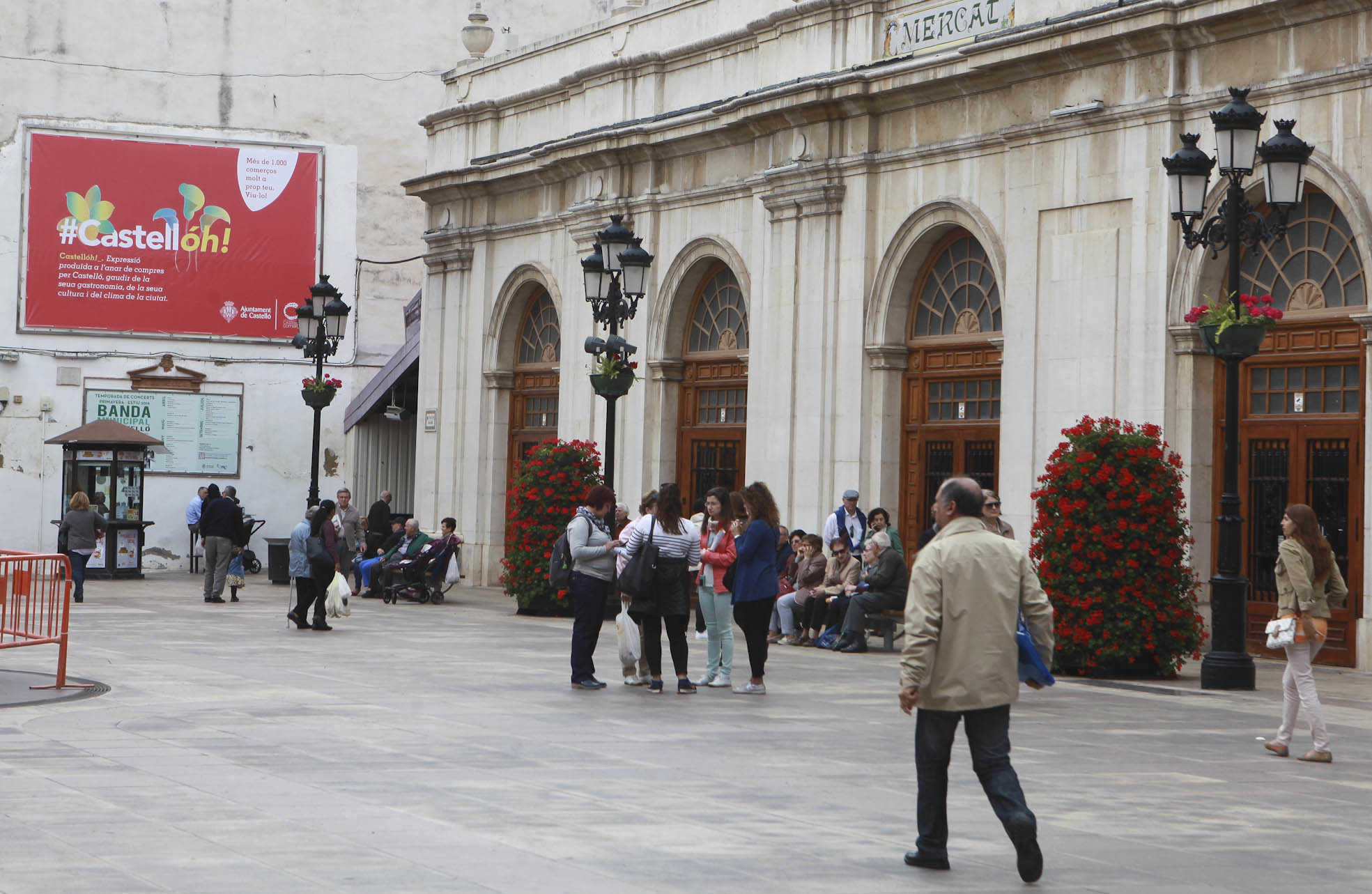 El Mercado Central se apunta a la moda 'gastro': proyecta una reforma con zona de bares para 2020
