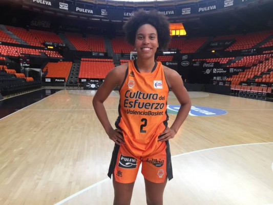 Tinara Moore: 