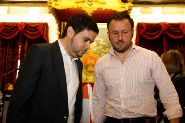 Cs y PP solicitarán un pleno en Elche sobre las infraestructucas educativas pendiente