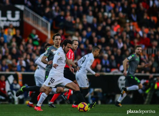 El Valencia, ante tres choques clave en casa para sus tres competiciones