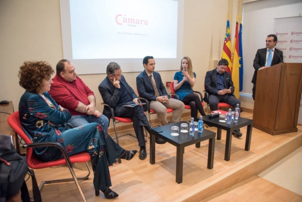 Ciberseguridad, brecha digital e infraestructuras; las claves del futuro de las empresas de la Vega Baja