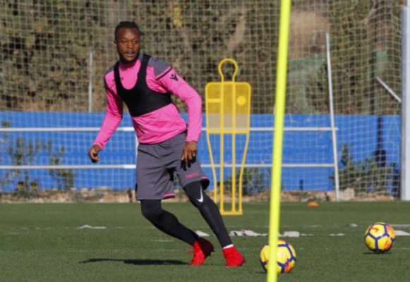 Doukouré se rompe el ligamento cruzado anterior y dice adiós a la temporada
