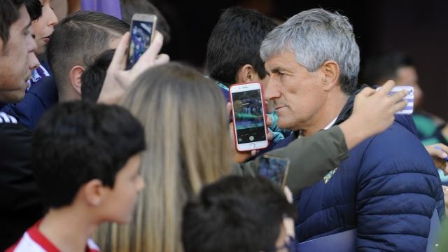 Setién empieza a preparar la cita de Mestalla pendiente de Barragán y Lainez