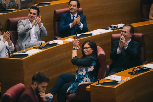 Guerra por los aforamientos: Ciudadanos acusa al PSPV de bloquear su ley en comisión