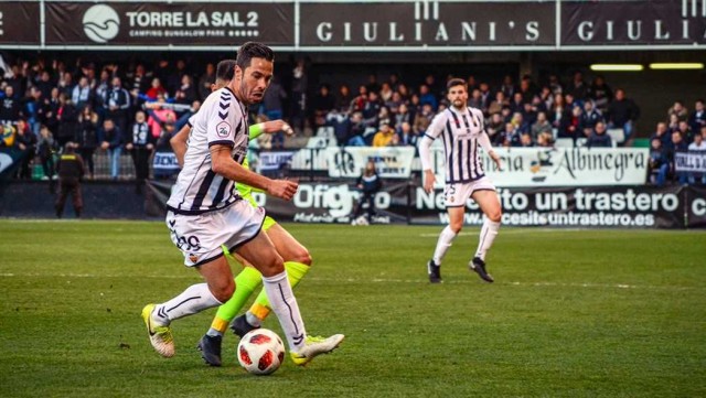 El Castellón afronta una final en Cornellà
