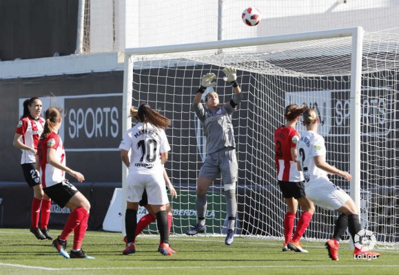 El Valencia empata sin goles ante el Athletic