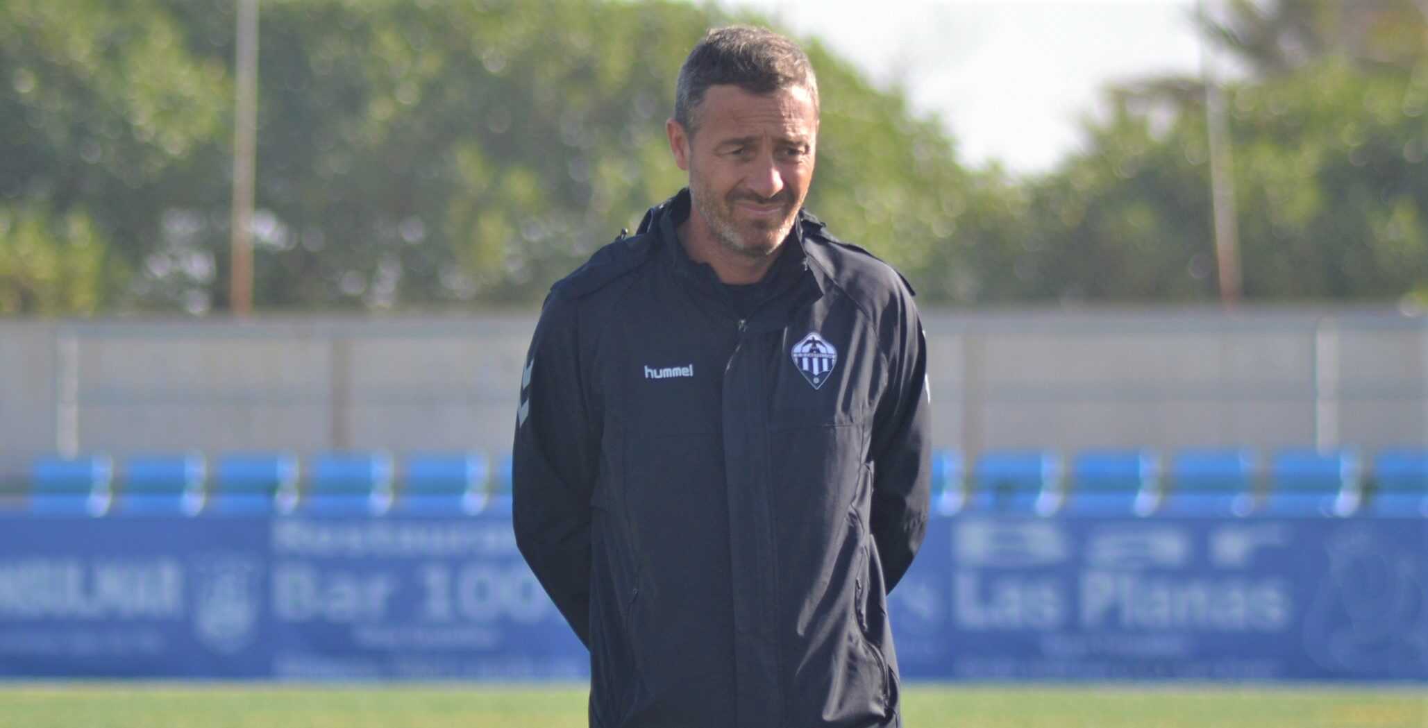 Óscar Cano: “Parece que todo se quiebra desde el partido contra el Espanyol B”