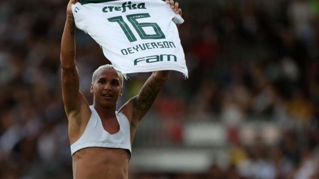 El Levante ingresaría 3,6 millones por la venta de Deyverson del Palmeiras a China