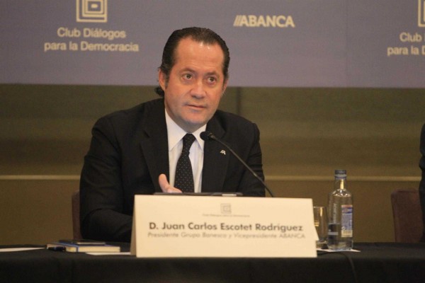 Liberbank 'vuela' en bolsa tras confirmar Abanca que va a por ella