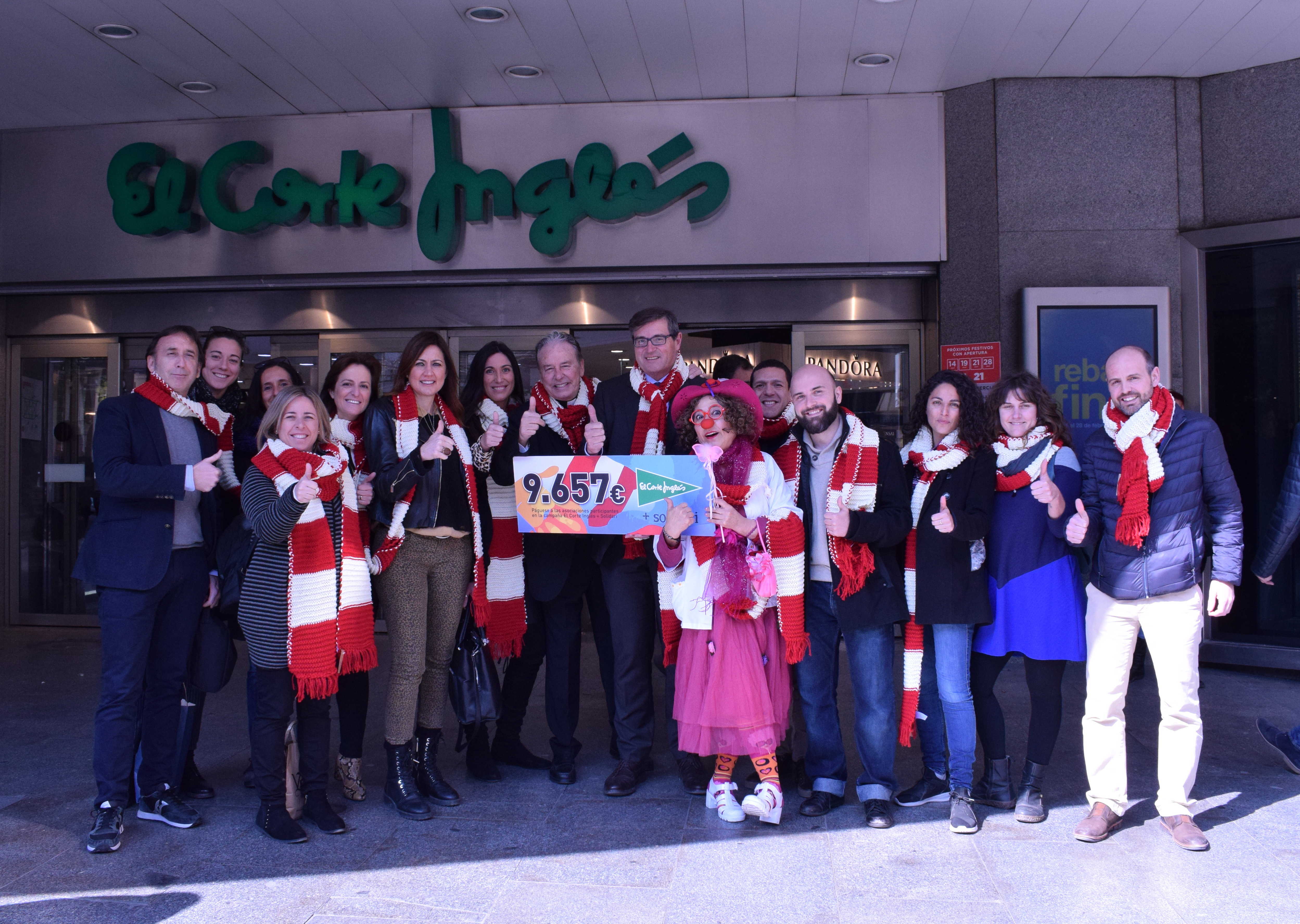 El rincón solidario de El Corte Inglés entrega 9.657 euros a colectivos benéficos de València y Castellón
