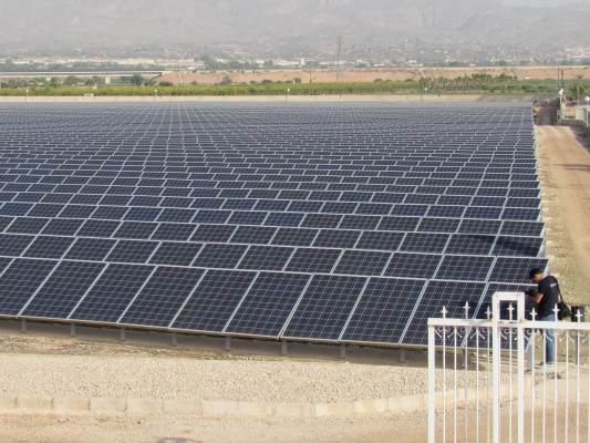 La cooperativa Enercoop se lleva el lote menor del megacontrato de suministro a las universidades