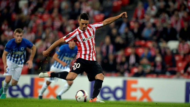 Aduriz es duda para recibir al Girona por una 