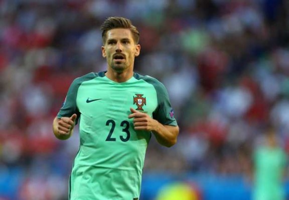 La FIFA rechaza la inscripción de Adrien Silva por Leicester por 14 segundos