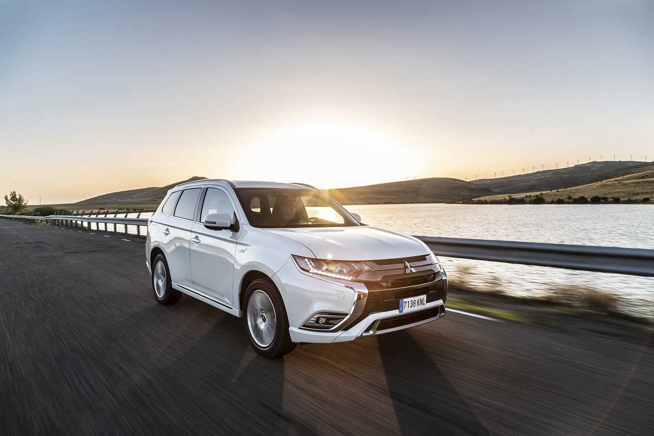 El Mitsubishi Outlander PHEV, el híbrido enchufable más vendido en Europa por cuarto año consecutivo