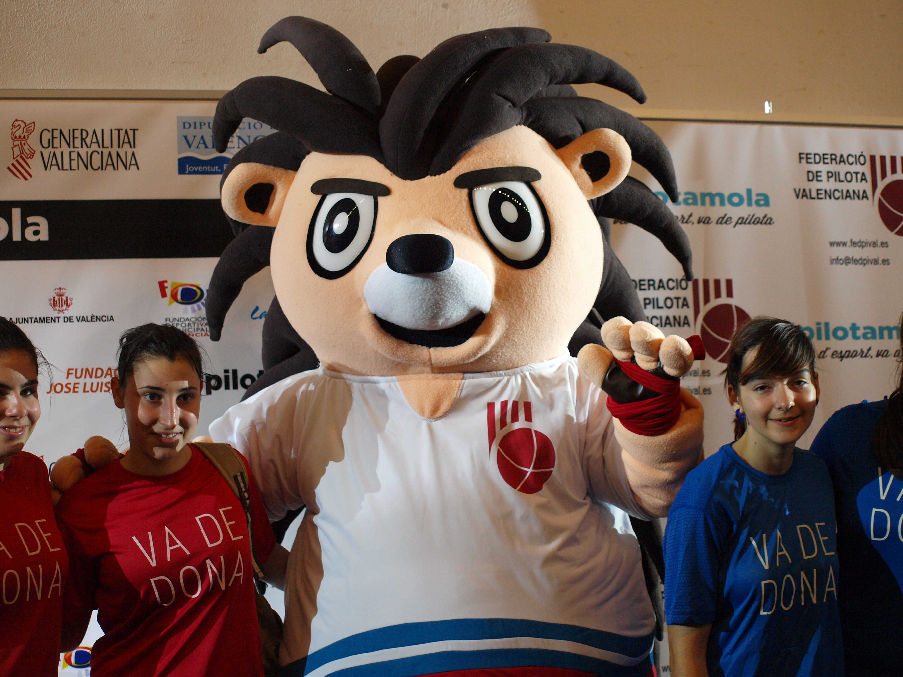 Viquimarató per a posar en valor a les dones esportistes en l'enciclopèdia online