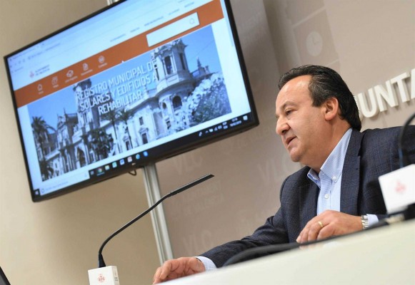 València lanza la web del registro de solares para 