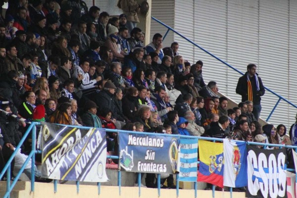 Un máximo de dos entradas por abonado y siguiendo el orden de llegada