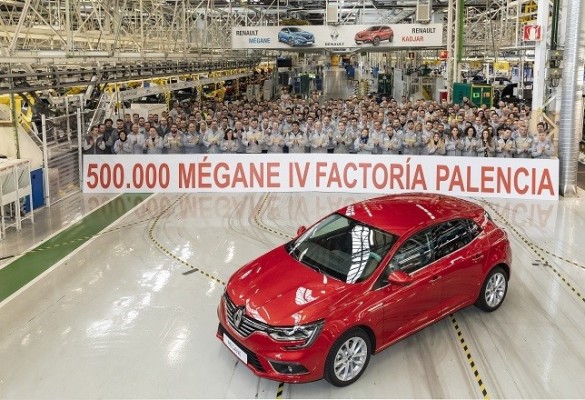 La planta de Renault en Palencia produce la unidad número 500.000 de la cuarta generación del Mégane
