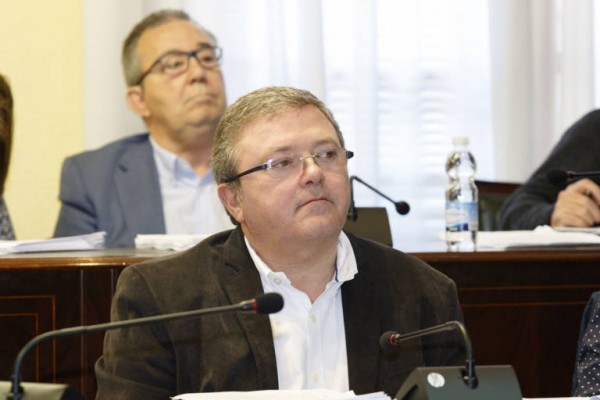 El exalcalde de La Vila se desvincula de Erial y dice que 