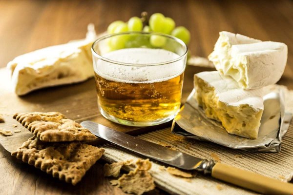 La cerveza que le pega al queso