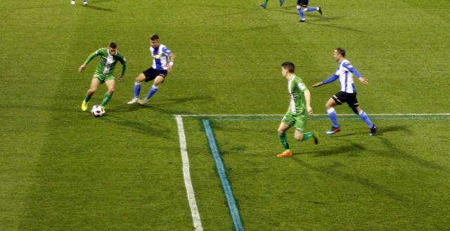 El Hércules se expone a las multas de 600 euros por el sainete de las áreas y de 3.000 por retrasarse