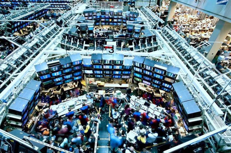 ¿No sabe qué comprar en bolsa? Aquí tiene cinco alternativas