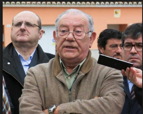 Muere el alcalde de Castellonet y atendidas otras tres personas en un incendio en Gandia