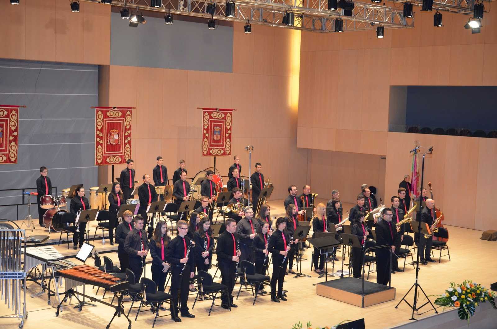 La Vall d'Uixó une a sus tres bandas de música en un concierto