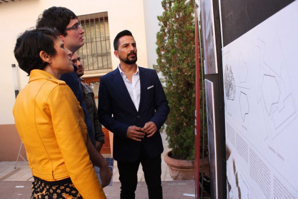 Almassora se inspira en la cerámica local para la
construcción de un parque en el acceso sur a la Vila