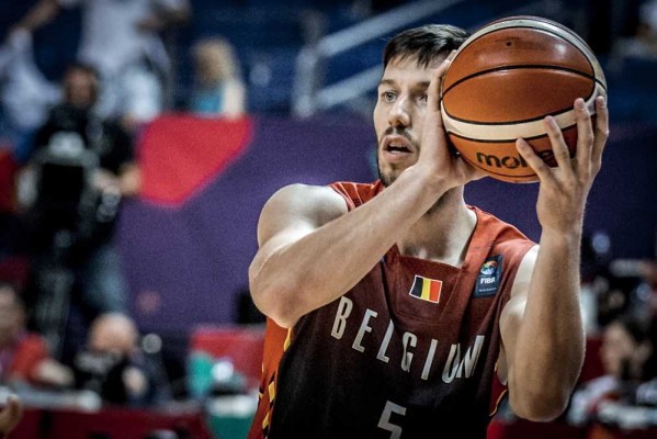 Van Rossom no irá con la selección belga